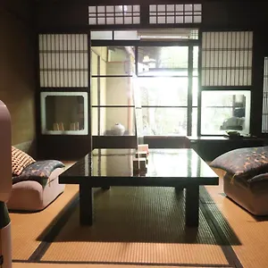 Gallery Nozawa Guest house
